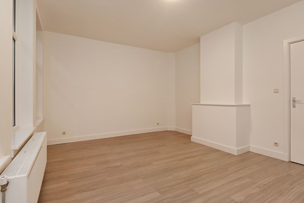 Medium property photo - Velpsestraat 211, 2573 SK Den Haag